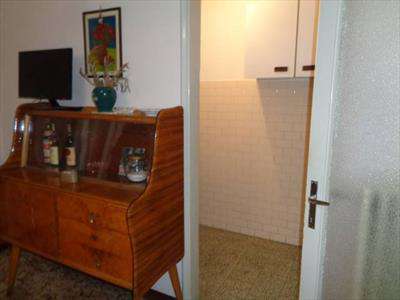 Foto Appartamento in Vendita, 4 Locali, 2 Camere, 70 mq (AREZZO SAION