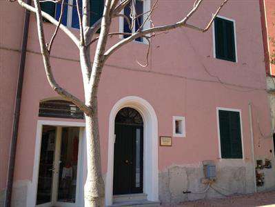 Foto Appartamento in Vendita, 4 Locali, 2 Camere, 75 mq (PORTOFERRAIO