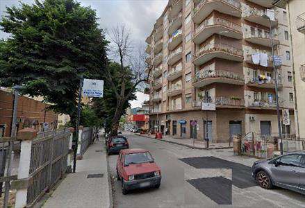 Foto Appartamento in Vendita, 4 Locali, 4 Camere, 150 mq (AVELLINO BA