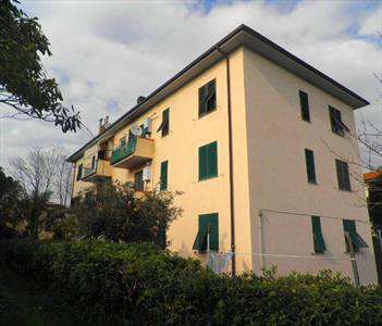 Foto Appartamento in Vendita, 5 Locali, 3 Camere, 110 mq (ROSIGNANO M