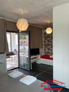 Foto Appartamento in Vendita, 5 Locali, 3 Camere, 230 mq (COSENZA VIA
