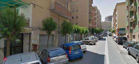 Foto Appartamento in Vendita, 6 Locali, 3 Camere, 140 mq (COSENZA CEN