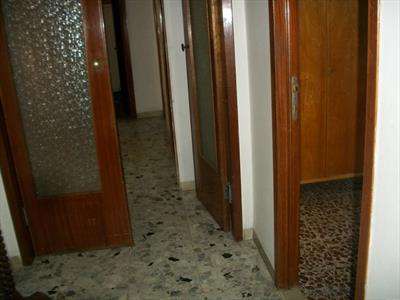 Foto Appartamento in Vendita, 6 Locali, 4 Camere, 125 mq (AREZZO SAIO