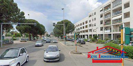 Foto Appartamento in Vendita, 6 Locali, 5 Camere, 215 mq (RENDE QUATT