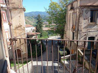 Foto Appartamento in Vendita, pi� di 6 Locali, pi� di 6 Camere, 520 m