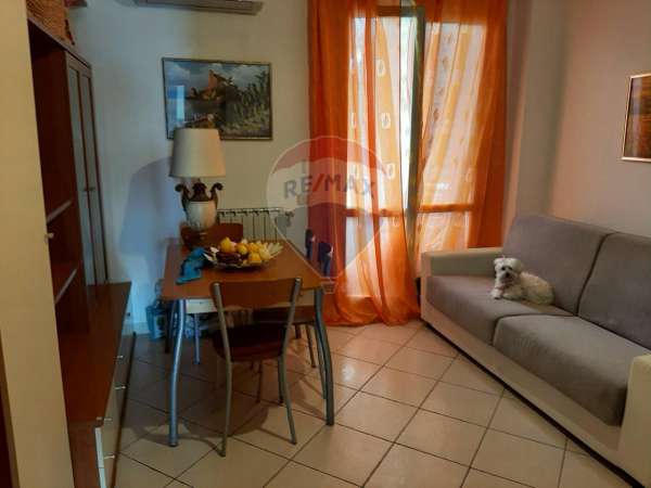 Foto Appartamento in vendita a Aci Catena