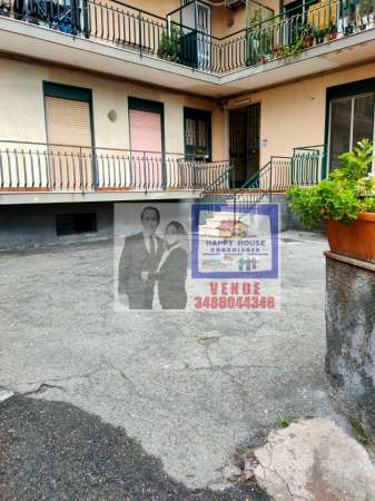 Foto Appartamento in vendita a Aci Catena