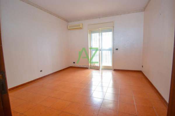 Foto Appartamento in vendita a Aci Catena