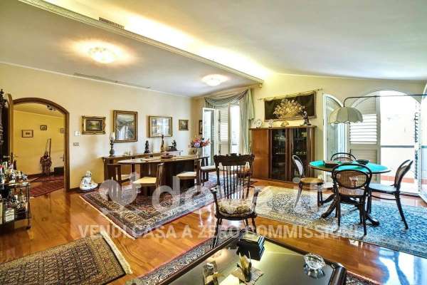 Foto Appartamento in vendita a Aci Catena