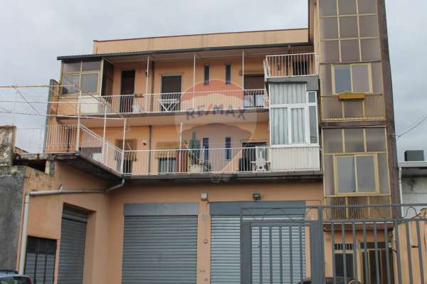 Foto Appartamento in vendita a Acireale
