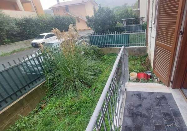 Foto Appartamento in vendita a Albiano Magra - Aulla 56 mq  Rif: 1215791