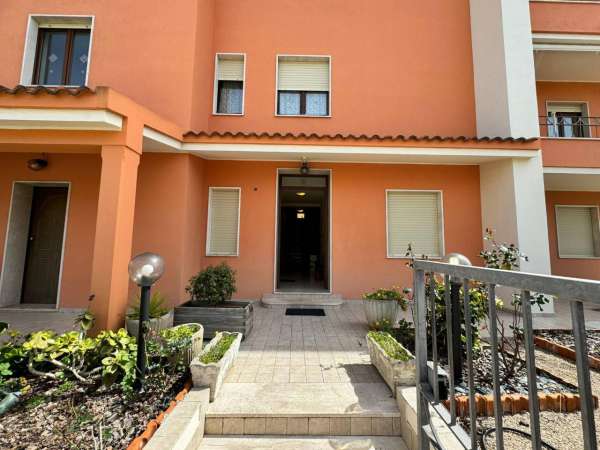 Foto Appartamento in vendita a Alghero