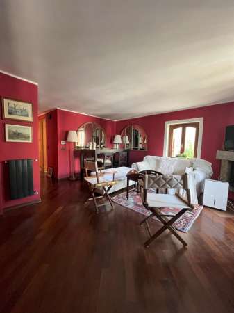 Foto Appartamento in vendita a Alta Valle Intelvi
