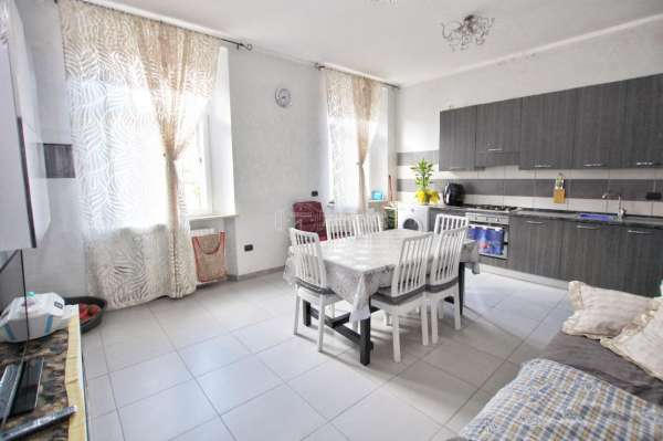 Foto Appartamento in vendita a Ancona
