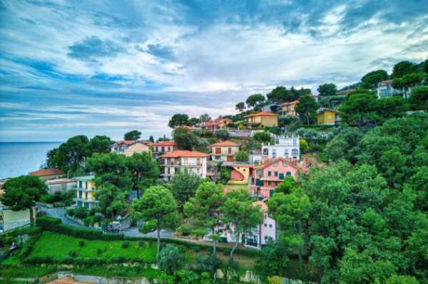 Foto Appartamento in vendita a Andora - 3 locali 60mq
