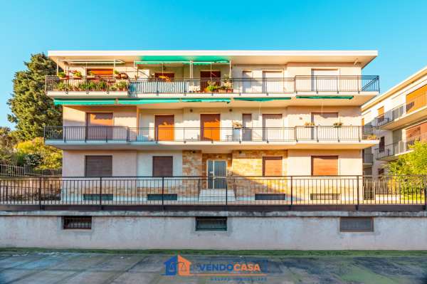 Foto Appartamento in vendita a Andora