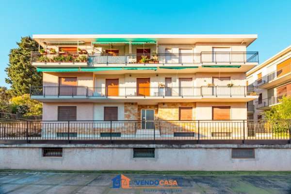 Foto Appartamento in vendita a Andora