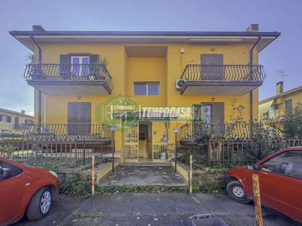 Foto Appartamento in vendita a Anguillara Sabazia