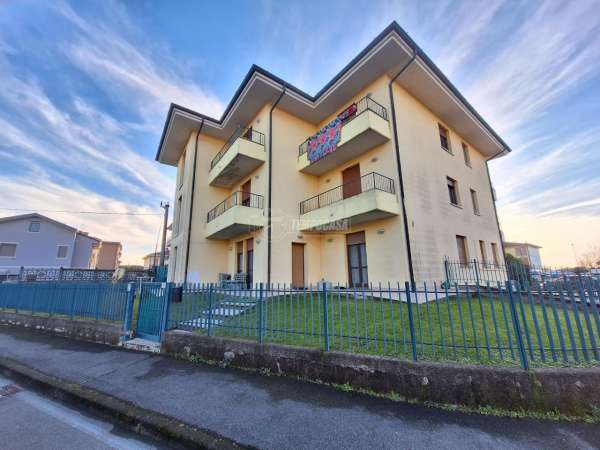 Foto Appartamento in vendita a Antegnate