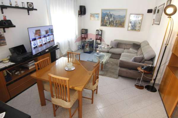 Foto Appartamento in vendita a Arcisate