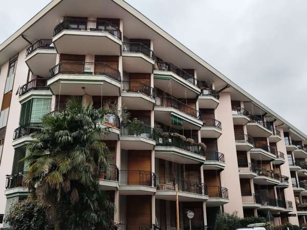 Foto Appartamento in vendita a Arona
