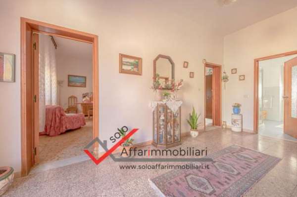 Foto Appartamento in vendita a Arzachena - 3 locali 130mq