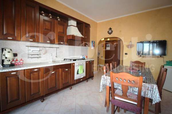 Foto Appartamento in vendita a Arzano