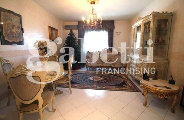 Foto Appartamento in vendita a Arzano