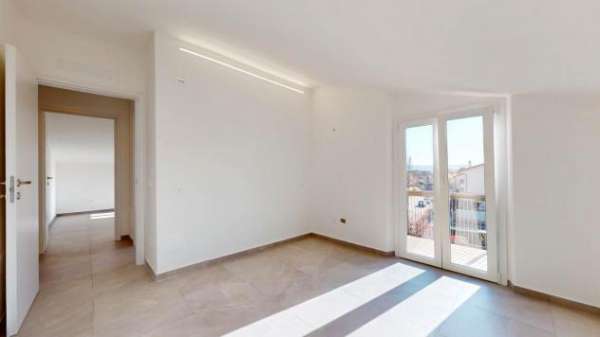 Foto Appartamento in vendita a Assisi - 4 locali 105mq