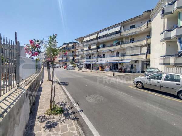 Foto Appartamento in vendita a Bacoli