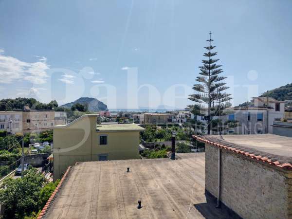 Foto Appartamento in vendita a Bacoli