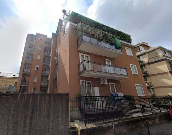 Foto Appartamento in Vendita a Baranzate Via Pordenone,  6