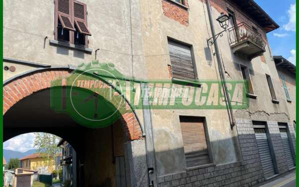 Foto Appartamento in vendita a Bardello con Malgesso e Bregano