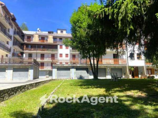 Foto Appartamento in vendita a Bardonecchia - 2 locali 59mq