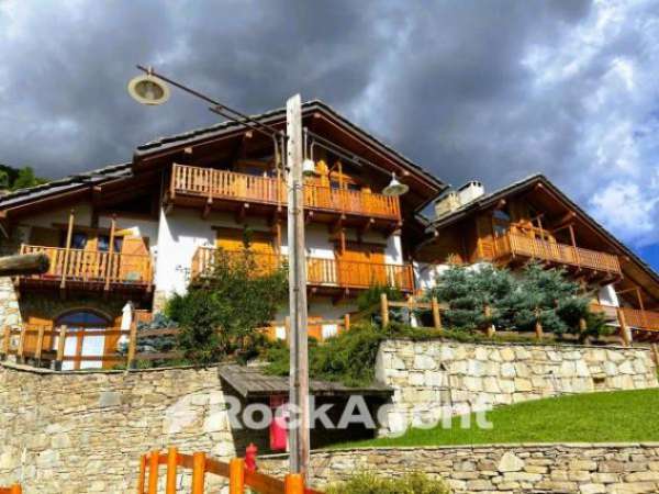 Foto Appartamento in vendita a Bardonecchia - 2 locali 72mq