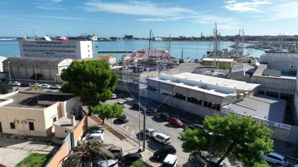Foto Appartamento in vendita a Bari