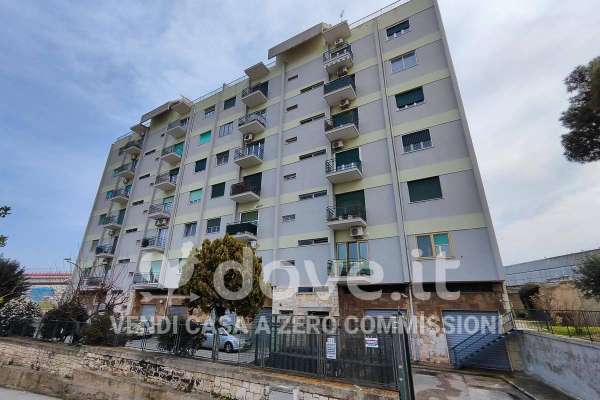 Foto Appartamento in vendita a Bari