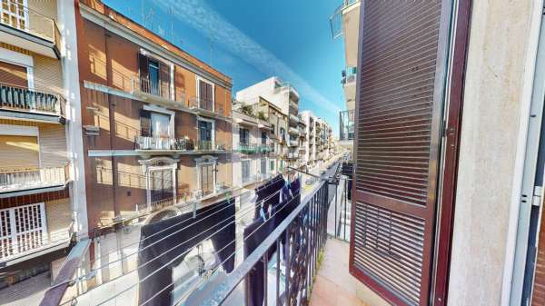 Foto Appartamento in vendita a Bari