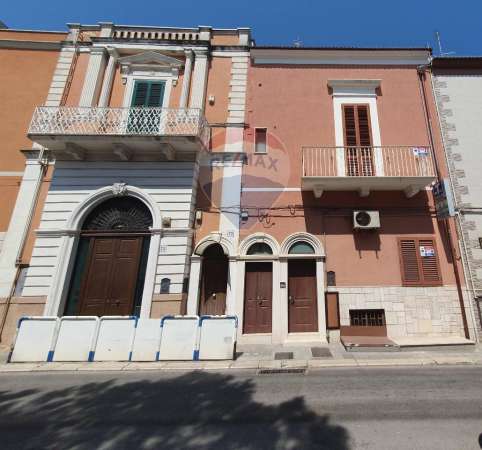 Foto Appartamento in vendita a Bari