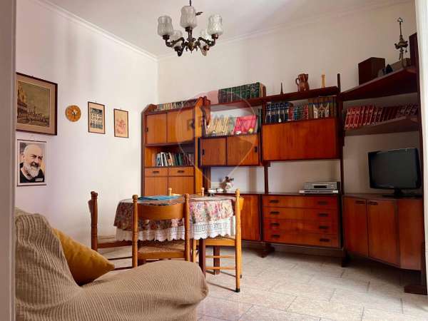Foto Appartamento in vendita a Bari