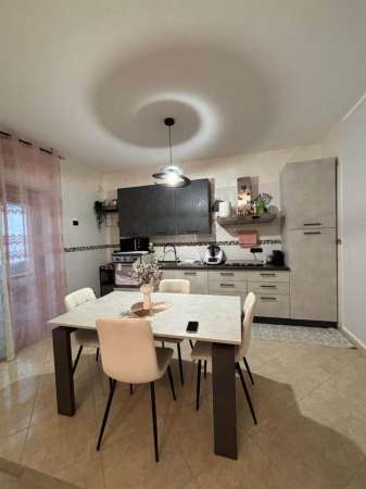 Foto Appartamento in vendita a Baronissi