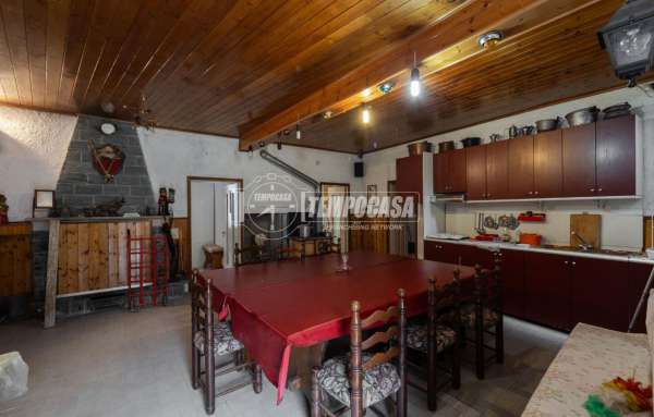 Foto Appartamento in vendita a Barzago
