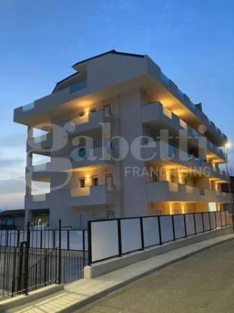 Foto Appartamento in vendita a Battipaglia