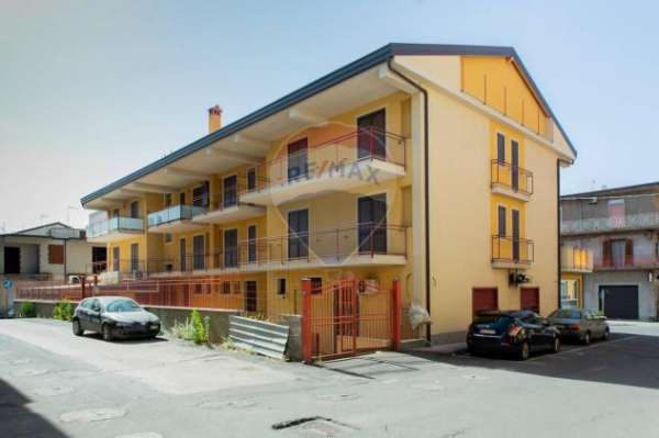 Foto Appartamento in vendita a Biancavilla - 5 locali 100mq