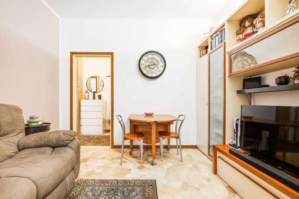 Foto Appartamento in vendita a Bollate