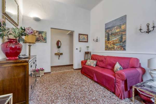 Foto Appartamento in vendita a Bologna