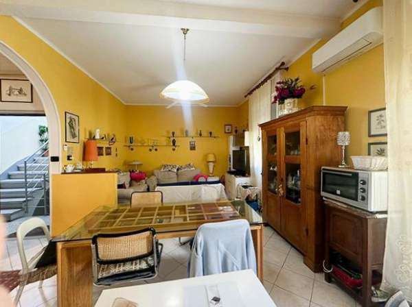 Foto Appartamento in vendita a Bologna