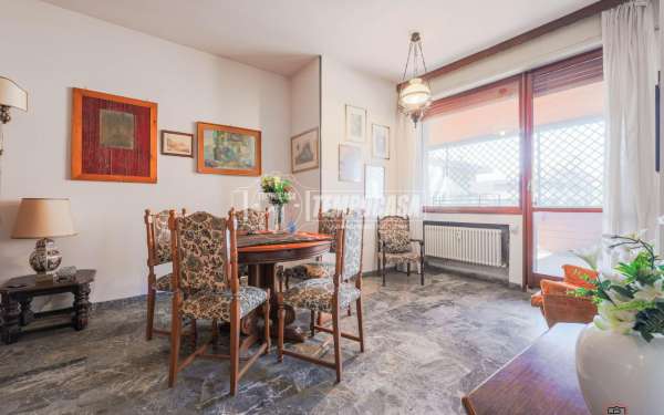 Foto Appartamento in vendita a Bologna