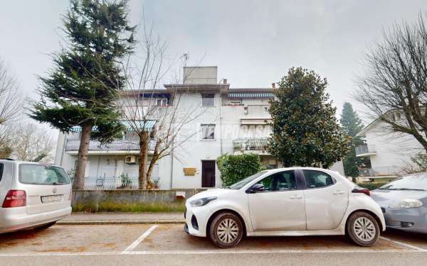 Foto Appartamento in vendita a Bondeno