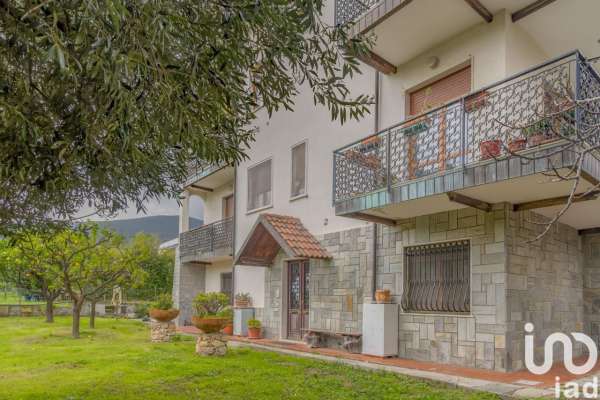 Foto Appartamento in vendita a Borghetto Santo Spirito